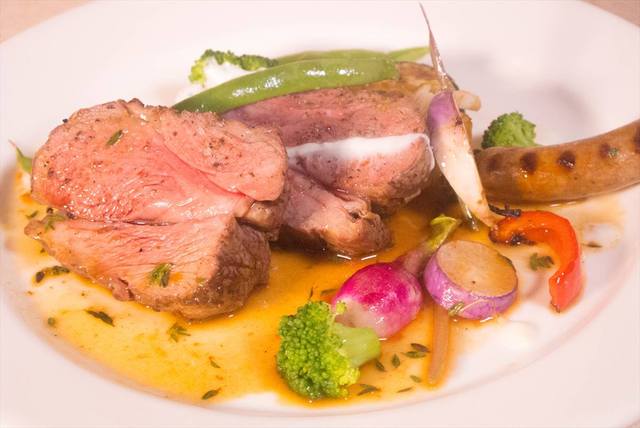 【ワインと肴 びすとろパナッシェ】200種類以上あるワインの中からペアリングもばっちり