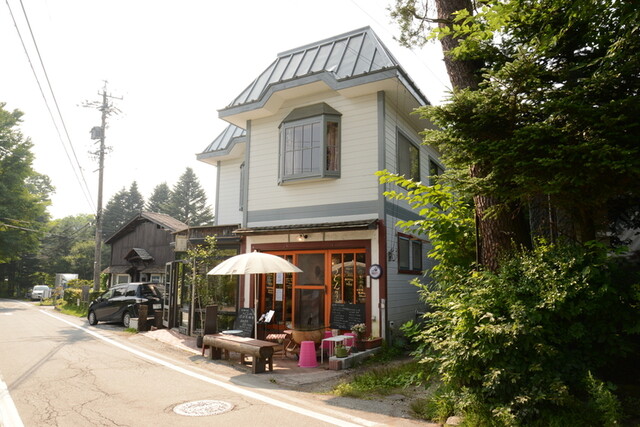 【旧軽井沢うどんカフェ・造田製麺所】軽井沢の清らかな水を使って打つ創作うどん