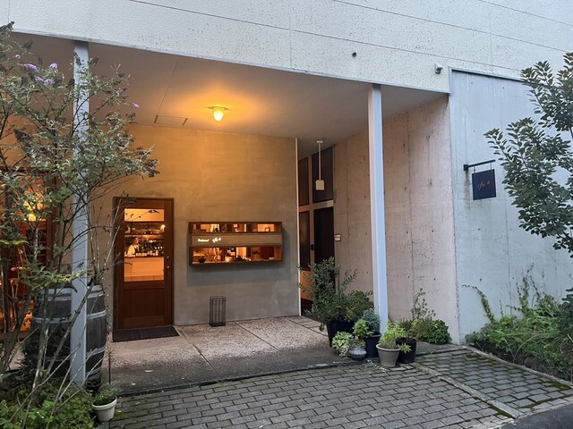 【エフア】10年以上の経歴を持つフレンチ料理人が手掛ける地元食材のフルコース