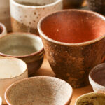 こだわりの陶磁器や家具が揃う軽井沢のインテリアショップ3選