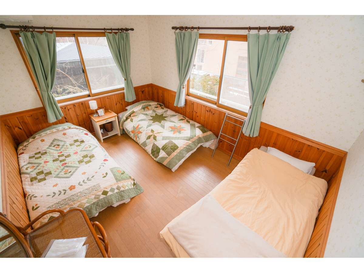 【ゲストハウス シャコンヌ軽井沢】音楽愛好家にぴったり！朝食時の生演奏で始まる１日