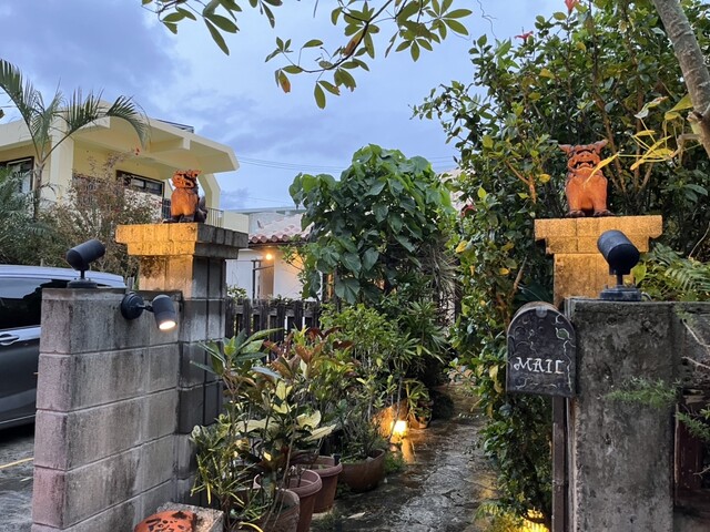 【マジュン・リッカ】沖縄読谷村の隠れ家的古民家居酒屋で味わう、地元食材を活かした絶品料理！