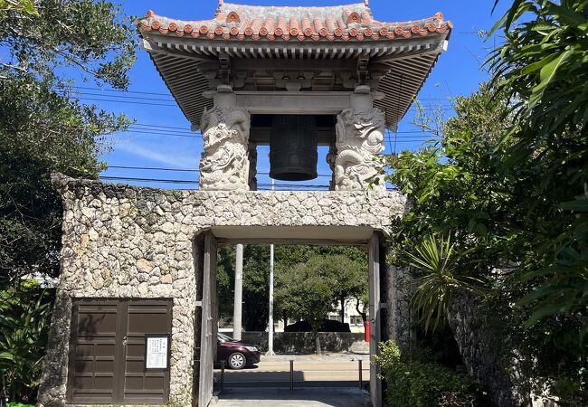 【安國寺】17世紀創建の禅宗寺院で沖縄の歴史と文化を体感