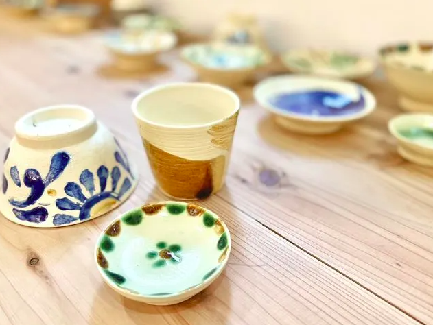 【Laboratorio dal mare】自然に囲まれた陶芸工房で伝統のやちむん作りを満喫