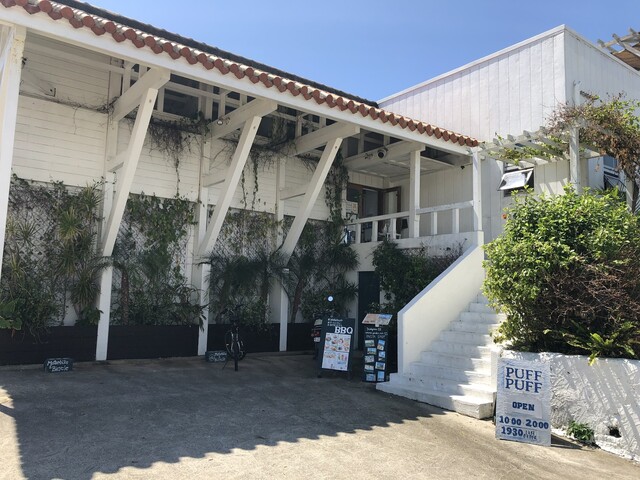【Natural Garden Cafe PUFF PUFF】パーティーにも◎石垣島の美しい海を一望できるカフェ