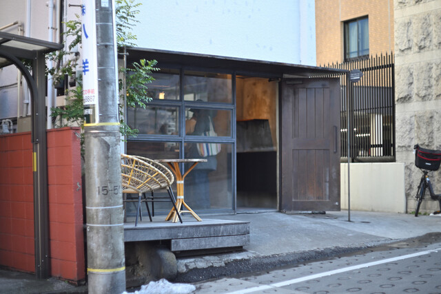 【パン・デ・フィロゾフ】行列ができるほど人気！神楽坂で味わう極上の手作りパン