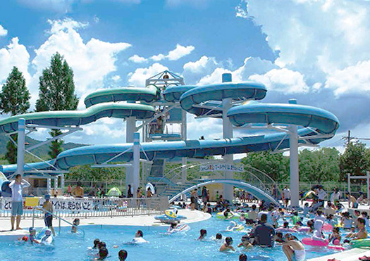 【亀岡運動公園 プール】亀岡で100mウォータースライダーやニジマス釣りを満喫！