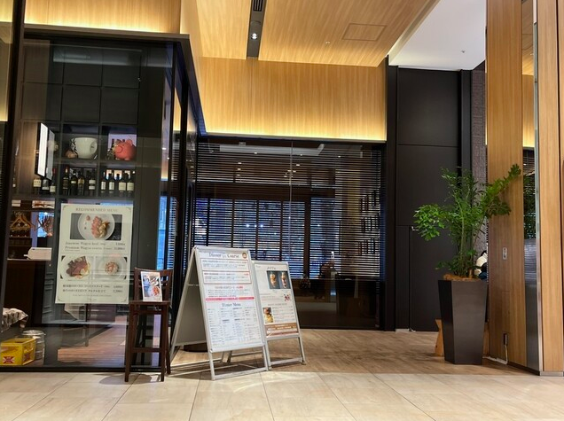 【プティサレ】赤れんがテラスの人気店！絶品和牛とこだわりワインを堪能