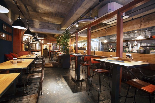 THE MEAT SHOP 内装