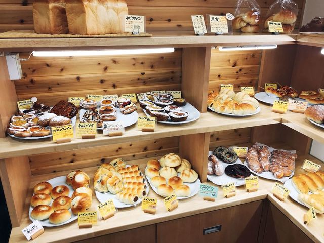 手づくりパンの家 ムックル 内装