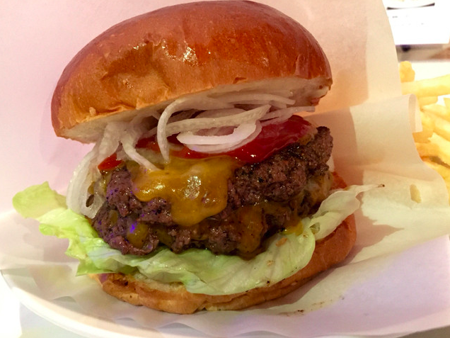 ダブルチーズバーガー