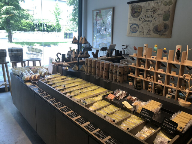 日曜日のクッキー 内装