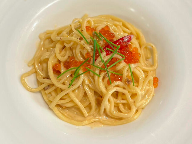 生ウニとイクラのクリームソース