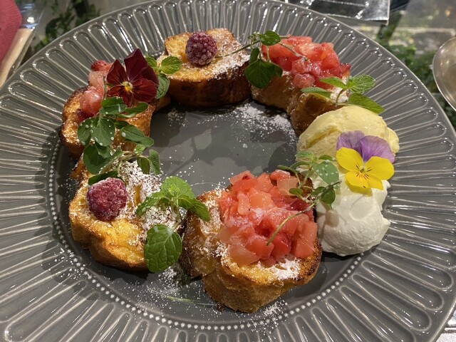 花の冠フレンチトースト