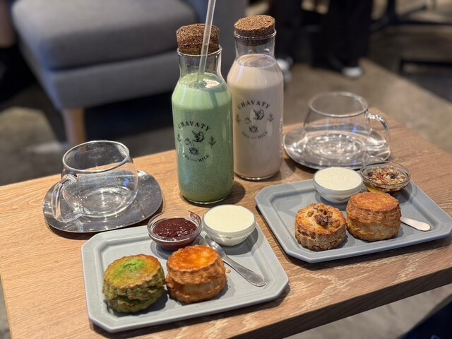 ティーラテ&スコーン