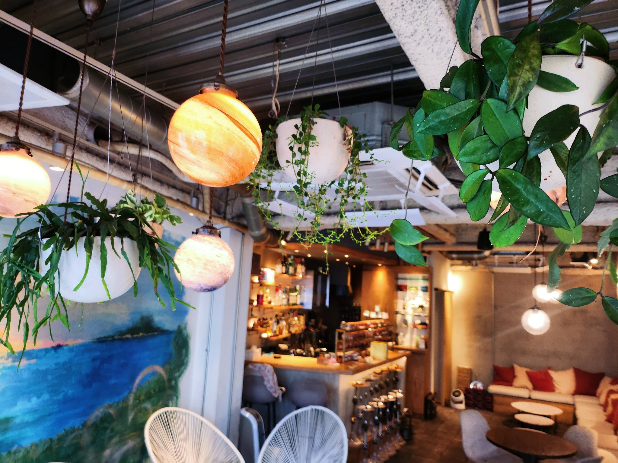 【Cafe and Shisha Bar oranger 表参道】厳選フレーバーのシーシャとドリンクを堪能