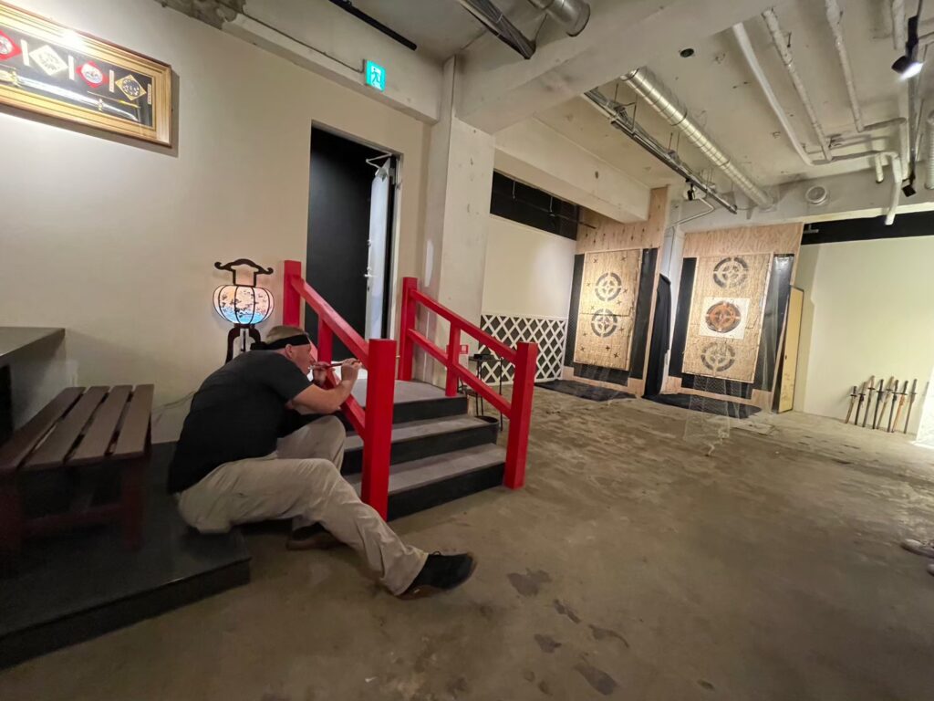 【忍者体験カフェ東京 原宿】手裏剣も吹き矢も本格体験！忍者修業ができるカフェ