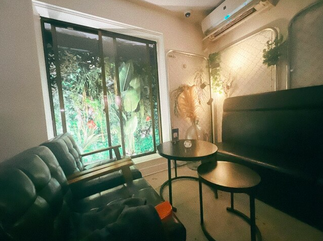 【Seacret Base】黒ごまプリンとシーシャでととのう中目黒の隠れ家カフェバー