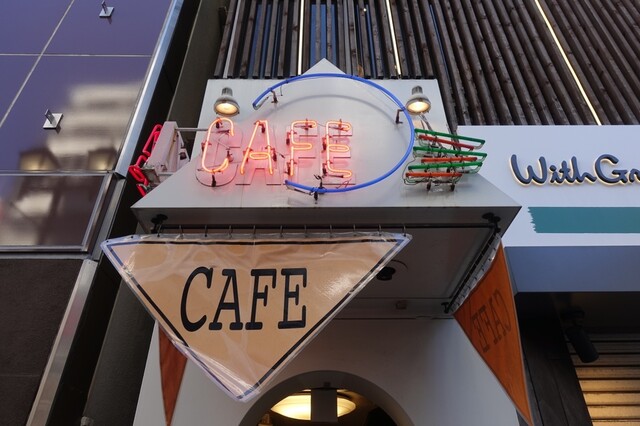 【cafe AALIYA】行列ができる！モーニングに人気の銅板焼きフレンチトースト