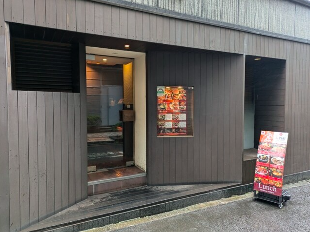 【太樹苑 西新宿店】焼肉の王道を貫く塩ロースと数量限定ローストビーフの誘惑