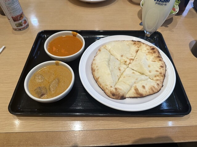 チーズナン&カレー