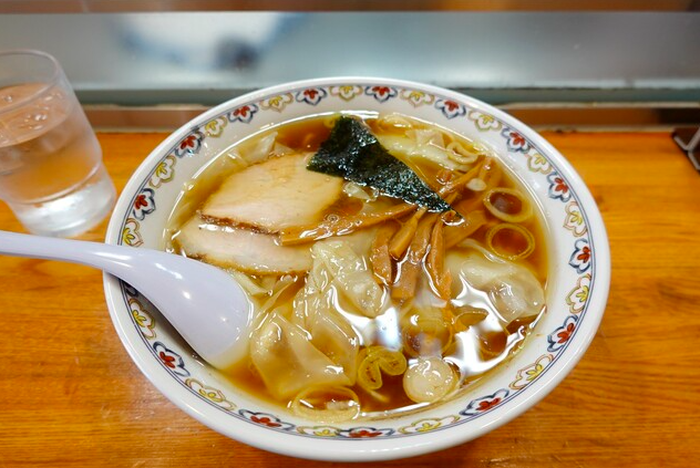 ワンタン麺