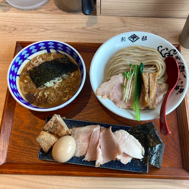 濃厚鶏豚つけ麺