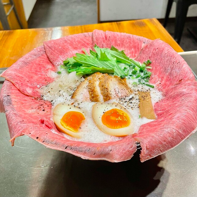 【人気】サーロイン特製牛骨白湯