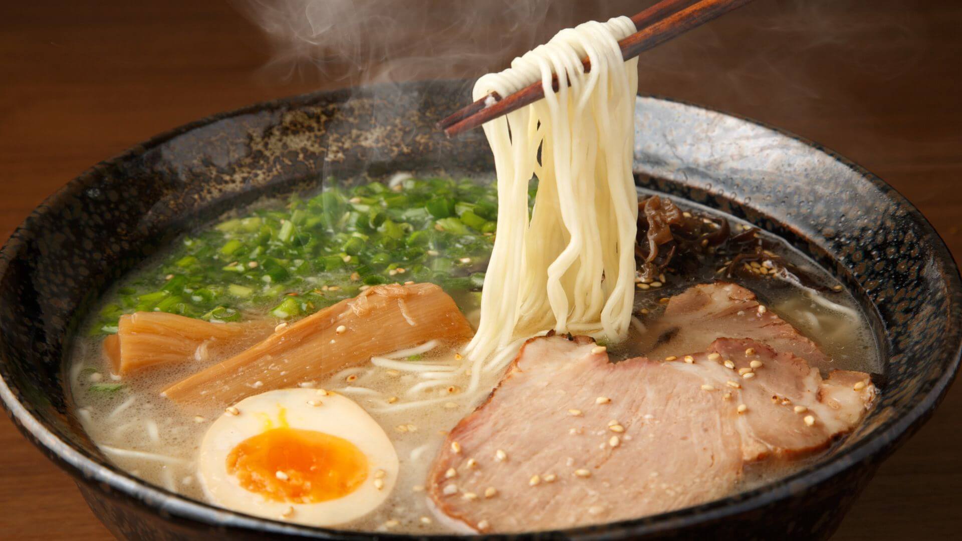 【2025最新版】秋葉原で人気のラーメン＆つけ麺ランチ25選｜行列必至の人気店から穴場まで