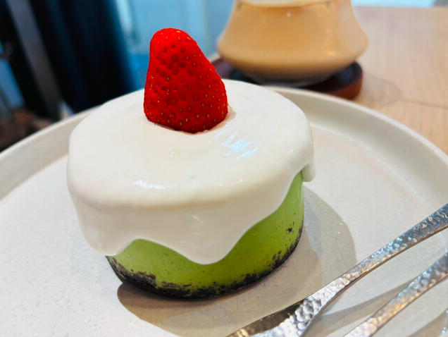 抹茶チーズケーキ