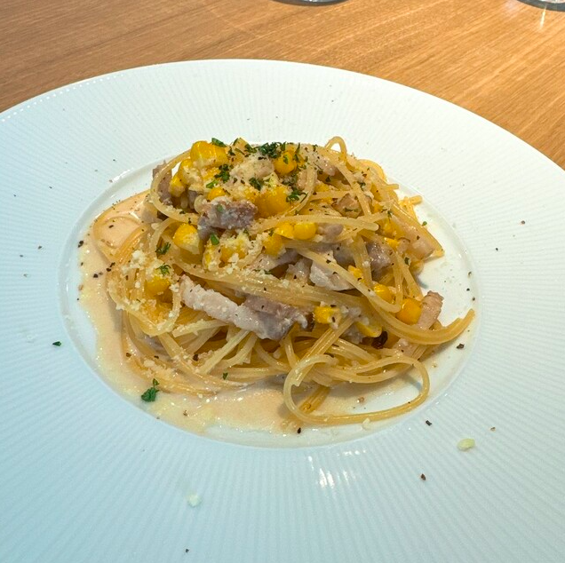 ベーコンとフレッシュコーンのクリームパスタ