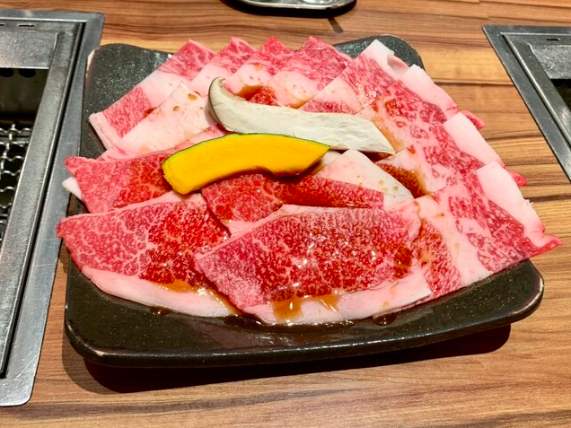 和牛薄切りカルピ（200g）