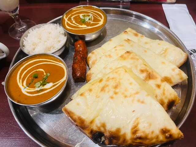 チーズナンランチ