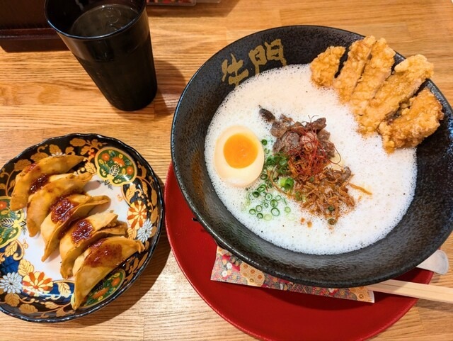 和牛白湯ラーメン