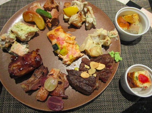 ビュッフェ料理