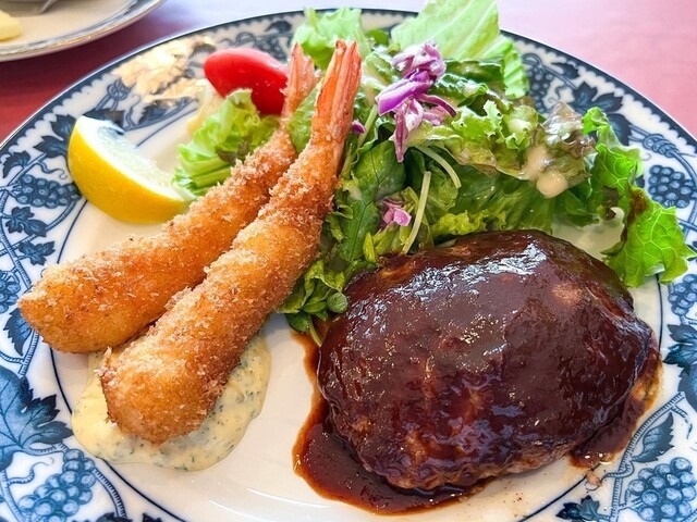 ハンバーグ＆エビフライ