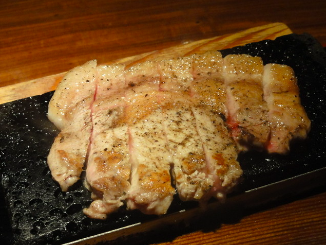 るいび豚ロース溶岩石焼