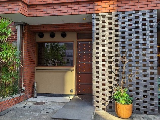 【もつ鍋 六花舎】四種のスープで楽しむこだわり抜いたもつ鍋体験