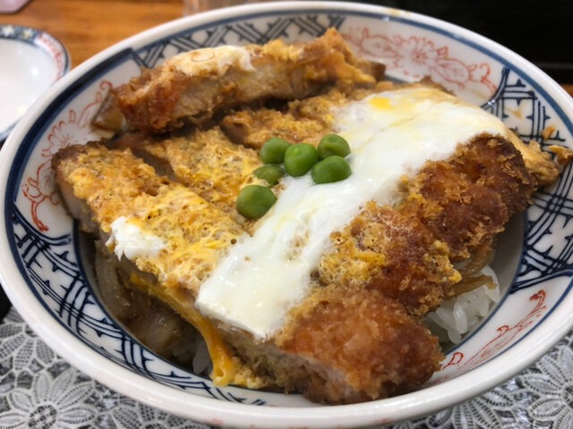 煮込みソースカツ丼