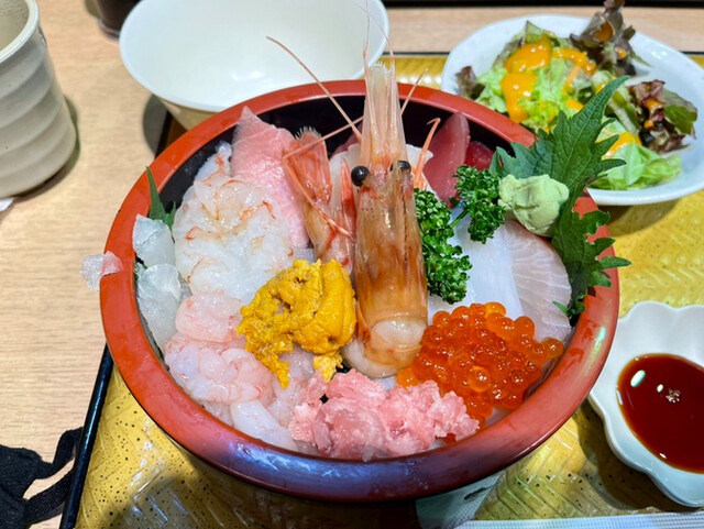 日替り海鮮丼