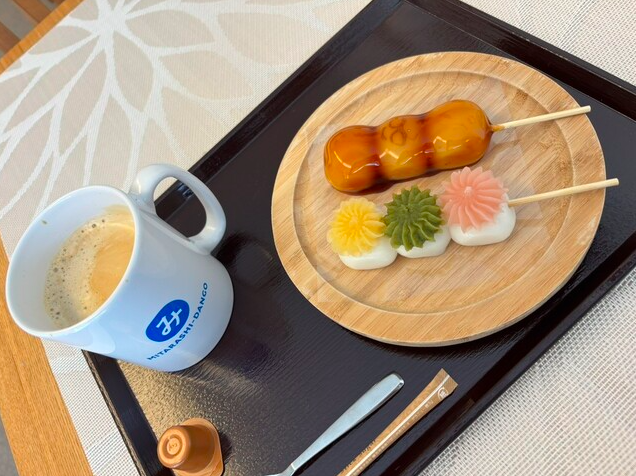 ドリンクとだんごのセット