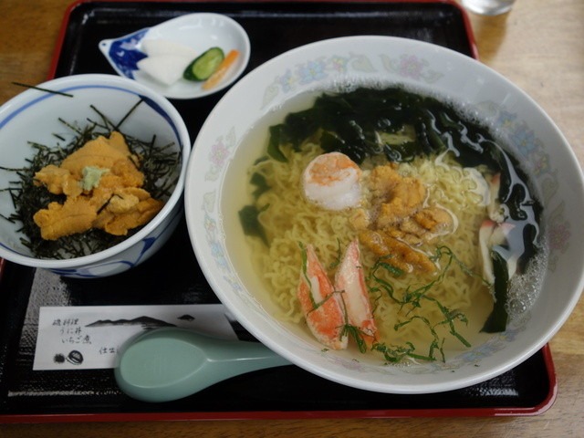 磯ラーメン＋ミニ生うに丼