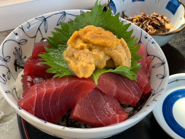 まぐろ・生うに丼