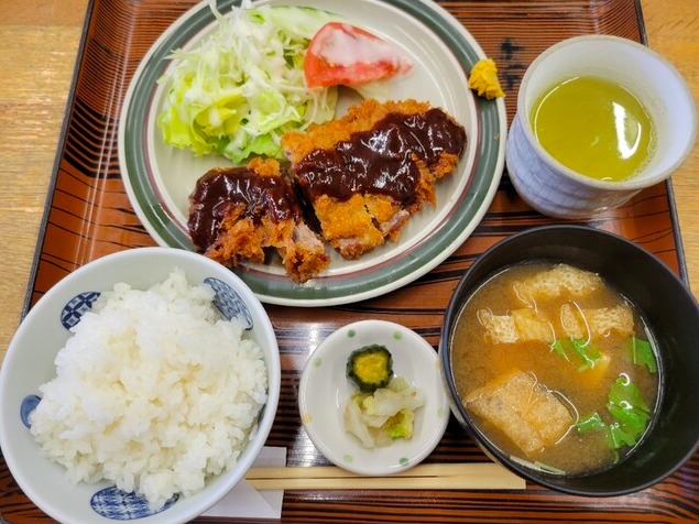 とんかつ定食