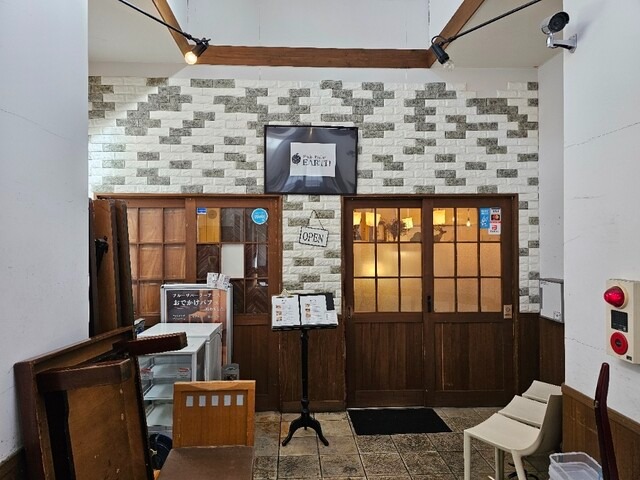 【フルーツパーラーアース】甘さ控えめ◎青森らしさ感じるフルーツスイーツカフェ