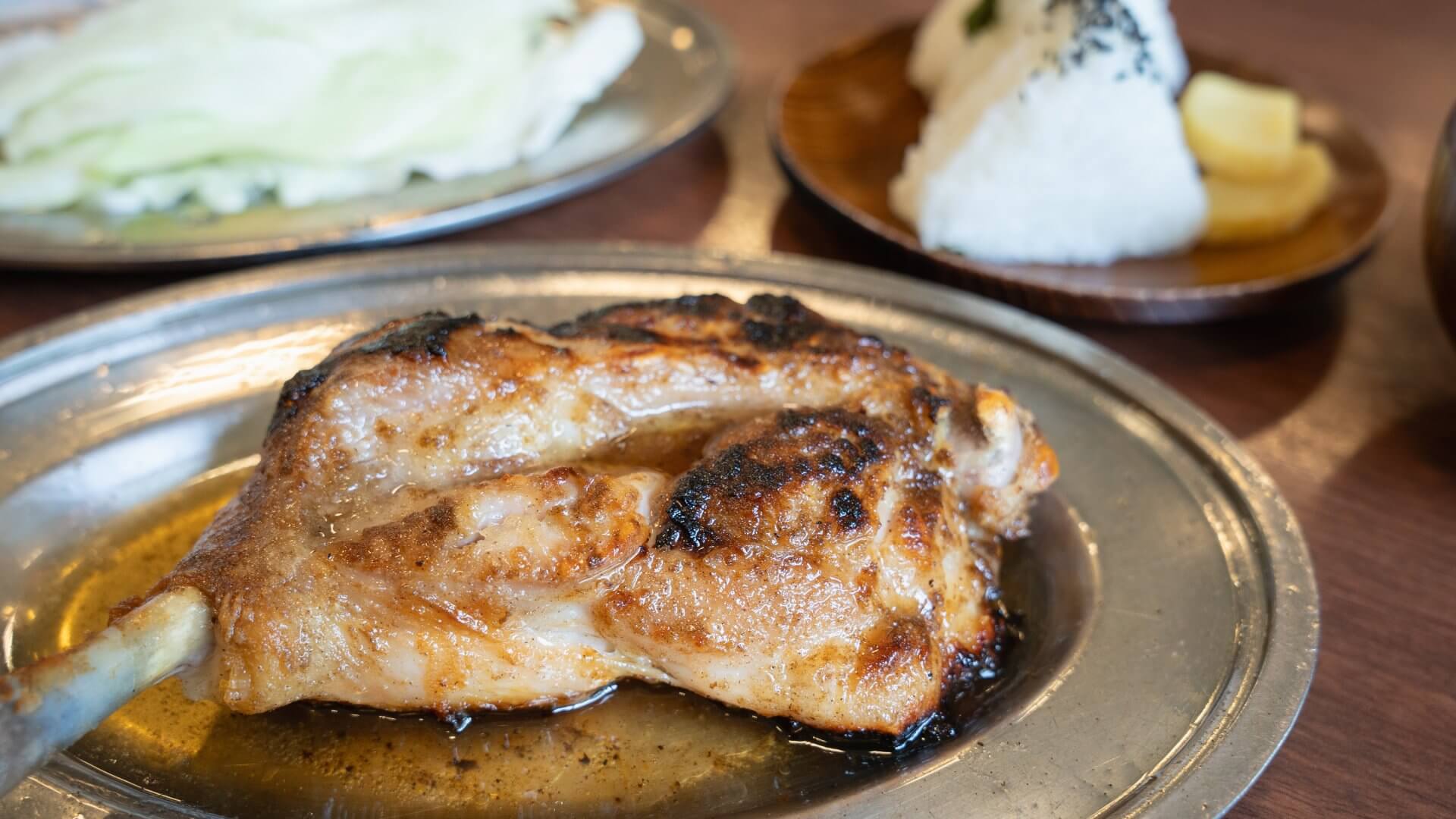 【香川グルメ】骨付鳥のおすすめ店10選｜高松・琴平・観音寺で味わうご当地グルメ！おや・ひなの違いも解説！