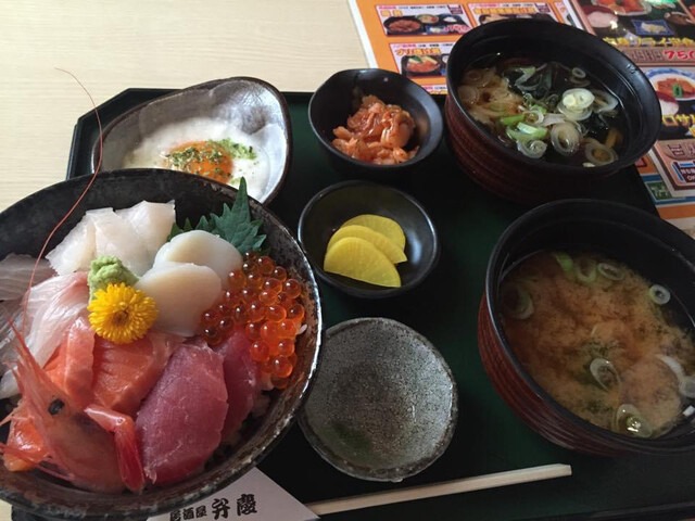 海鮮丼