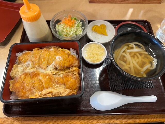 かつ重＋うどん