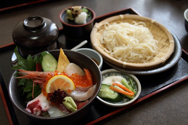 海鮮丼&うどん